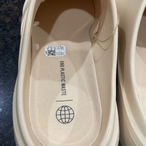 ADIDAS ADICANE CLOGS SLIDES CONFORT TAN COLOR  AESTHETIC SZ 9 MEN WOMAN Sz 10 - Picture 10 of 16